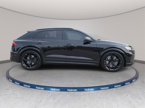 Certified 2025 Audi RS Q8 performance image 5