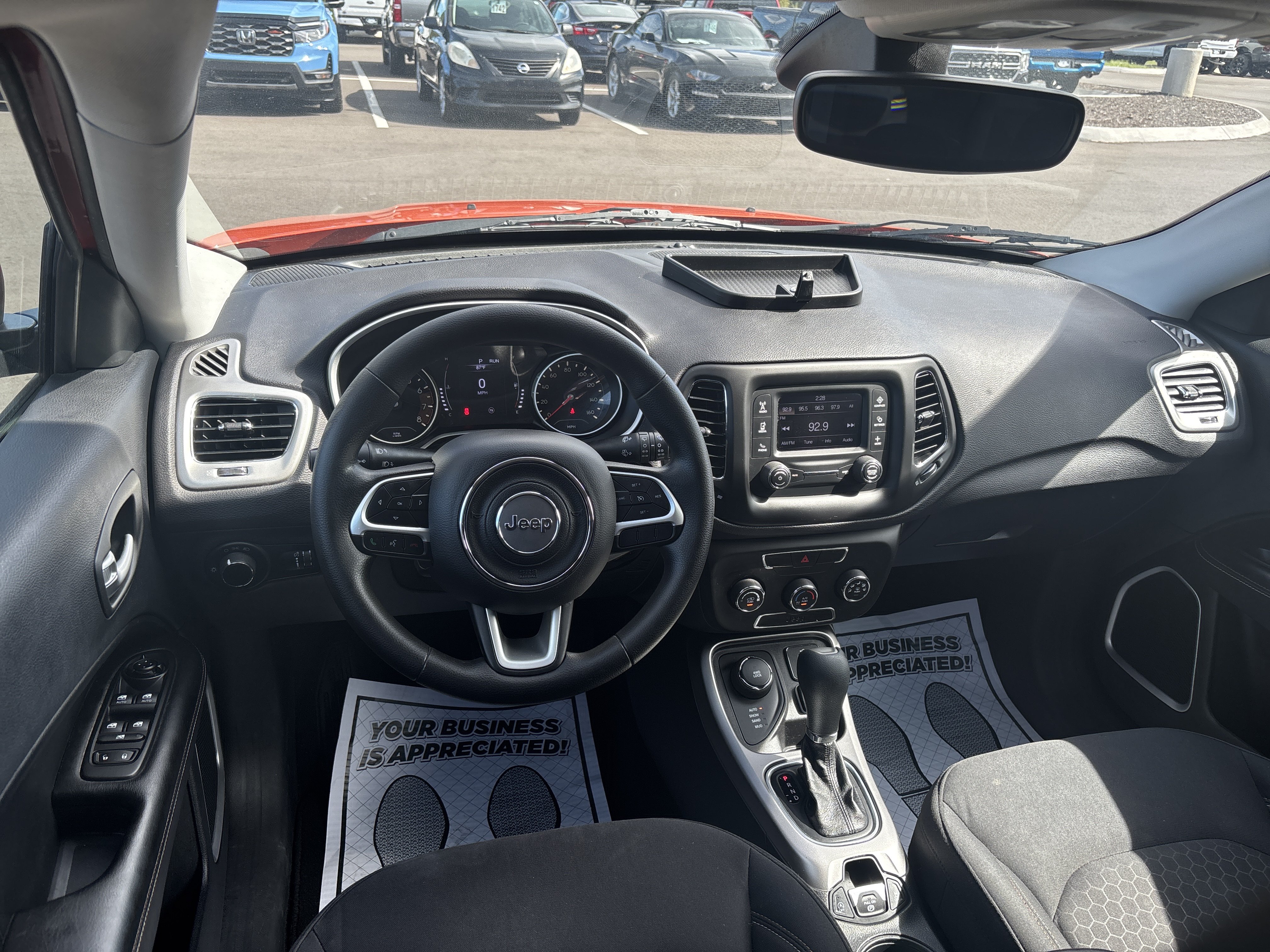 Used 2017 Jeep Compass Sport AWD/4WD image 9