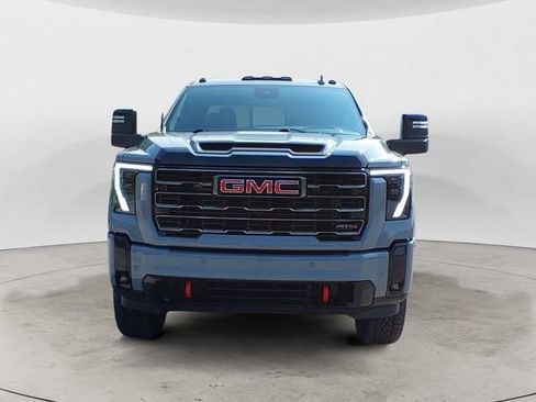 Used 2025 GMC Sierra 2500 AT4 w/ AT4 Premium Plus Package AWD/4WD image 2