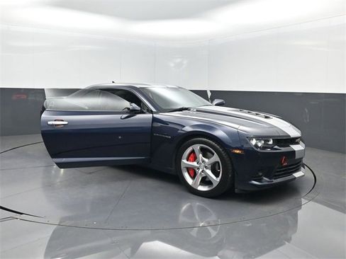 Used 2015 Chevrolet Camaro SS w/ RS Package image 43