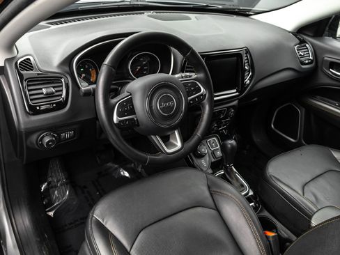 Used 2021 Jeep Compass Limited image 5