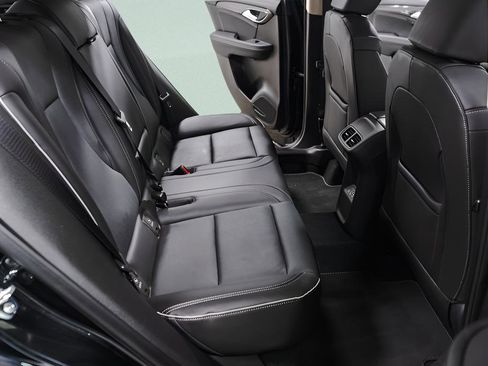 Used 2023 Buick Envision Essence image 33