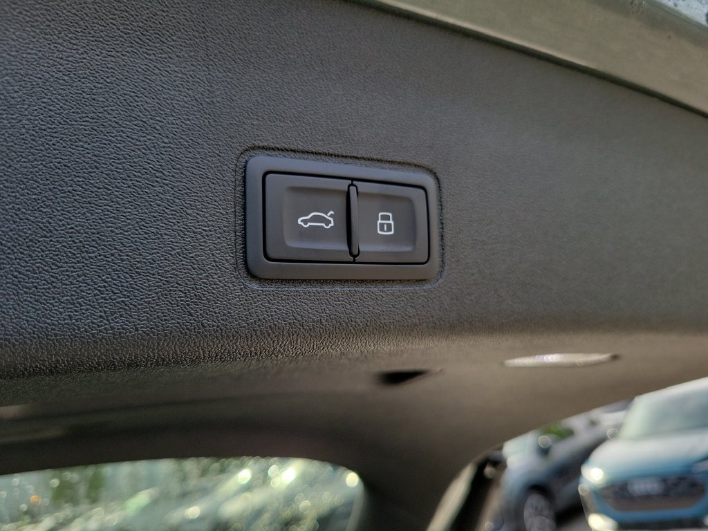 New 2026 Audi Q3 quattro 2.0T AWD/4WD image 30