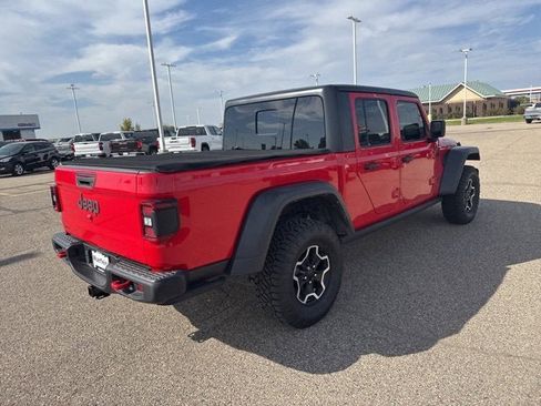 Used 2021 Jeep Gladiator Rubicon image 3