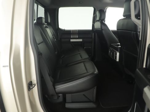 Used 2017 Ford F250 Lariat w/ Chrome Package image 12