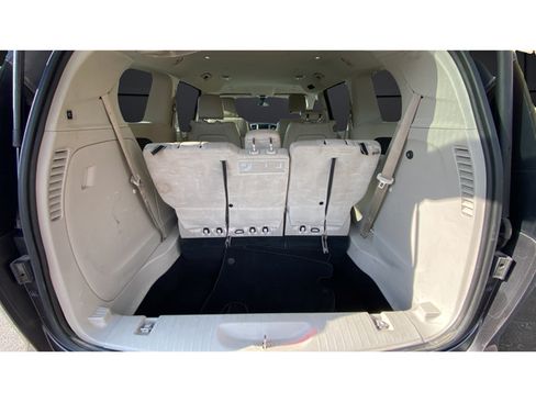 Used 2021 Chrysler Voyager Lxi FWD image 27