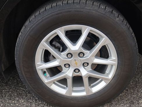 Used 2024 Chevrolet Equinox LT AWD/4WD image 6