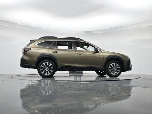 Used 2024 Subaru Outback Limited AWD/4WD image 35
