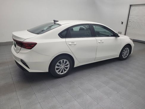 Used 2023 Kia Forte LX FWD image 10