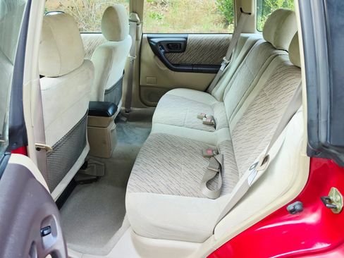Used 2000 Subaru Forester S AWD/4WD image 10