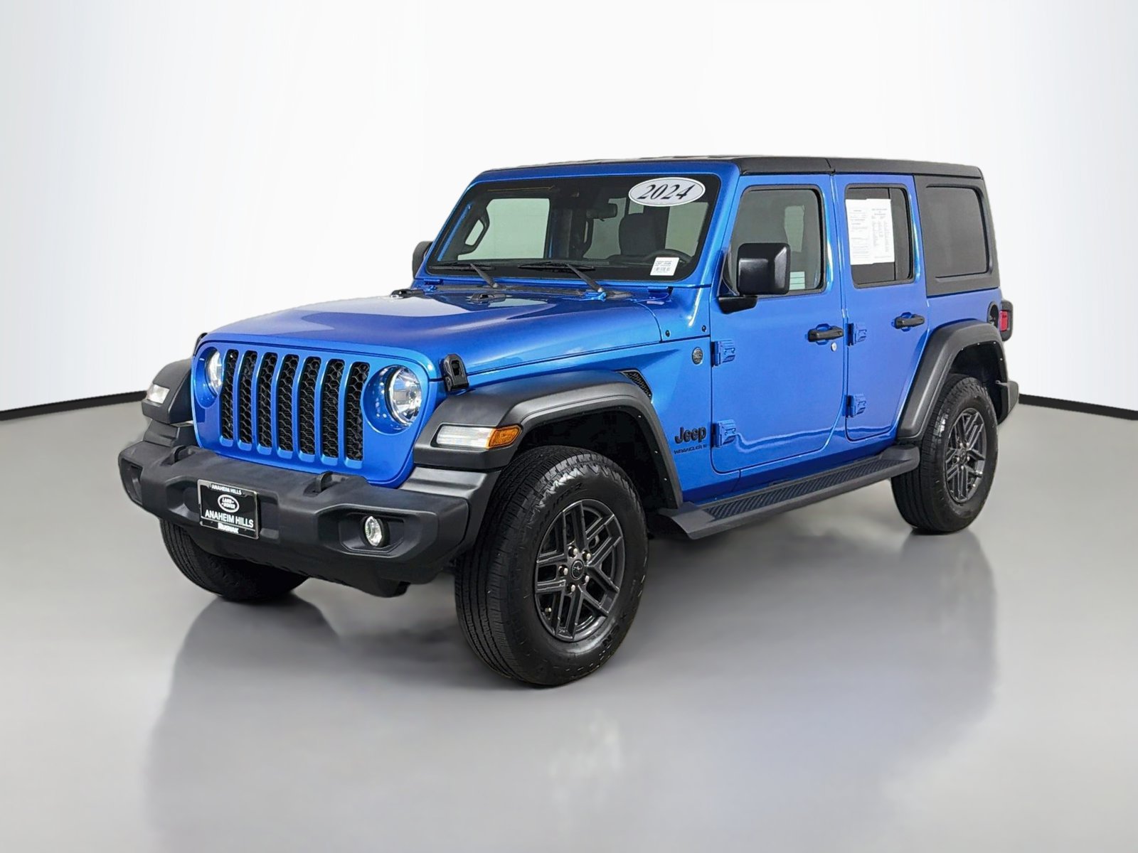 Used 2024 Jeep Wrangler Unlimited Sport AWD/4WD image 1