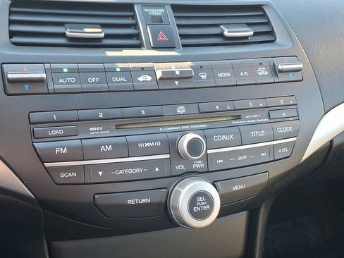 Used 2009 Honda Accord EX-L image 16