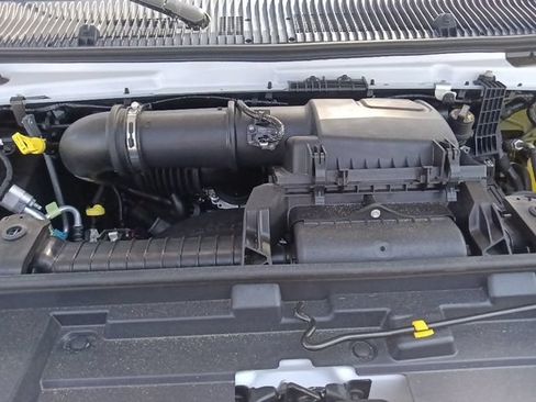 New 2027 Ford E-450 and Econoline 450 Super Duty w/ Power Equipment Group RWD image 35