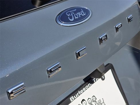 Used 2025 Ford Escape ST-Line image 7
