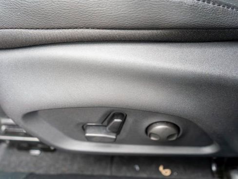 New 2026 Jeep Compass Limited image 15