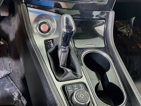 Used 2018 Nissan Maxima Platinum FWD image 17