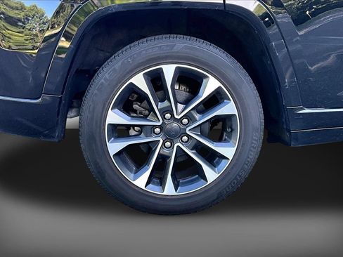 Certified 2023 Jeep Grand Cherokee Overland w/ Adv Protech Group III AWD/4WD image 36