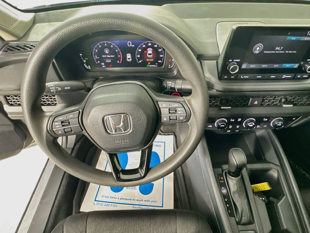 Used 2023 Honda Accord EX image 12