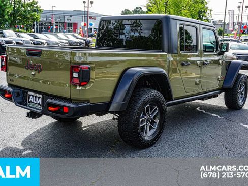 Used 2026 Jeep Gladiator Mojave AWD/4WD image 5