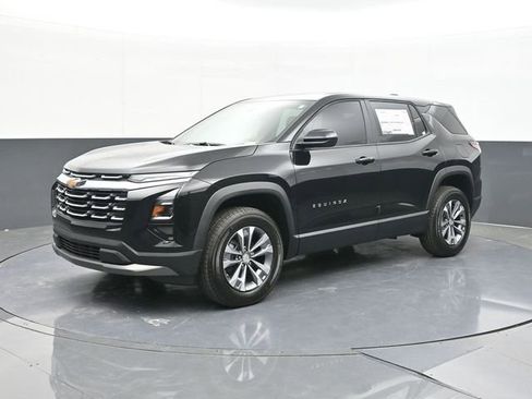 New 2026 Chevrolet Equinox LT FWD image 5