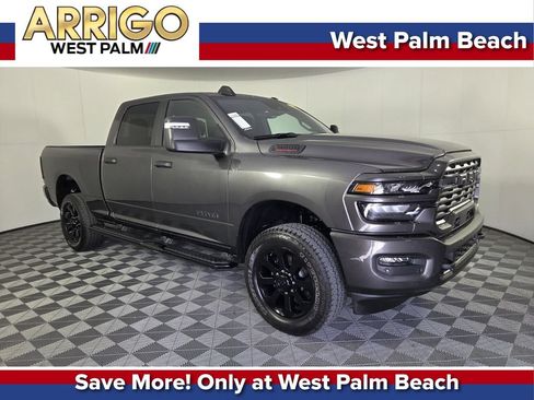 Used 2025 RAM 2500 Big Horn AWD/4WD image 1