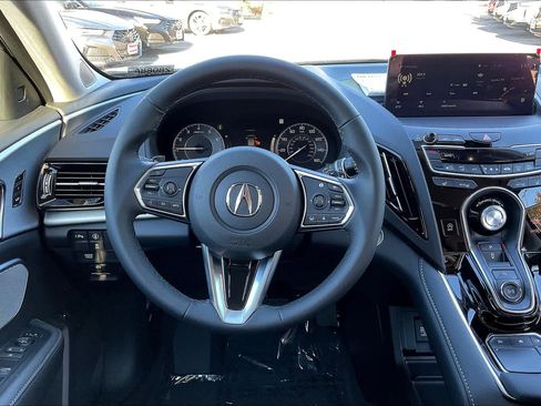 Used 2025 Acura RDX SH-AWD w/ Technology Package image 18