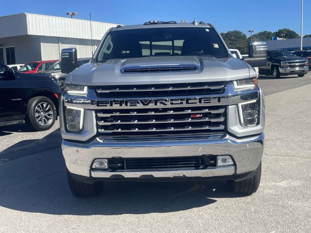 Used 2022 Chevrolet Silverado 2500 LTZ w/ LTZ Plus Package AWD/4WD image 10