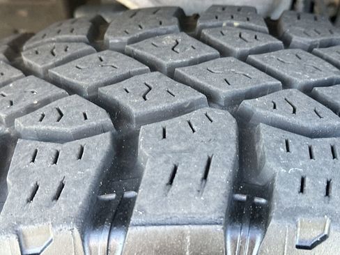 Used 2022 Chevrolet Silverado 1500 ZR2 image 12