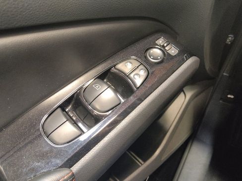 Used 2024 Nissan Altima 2.5 SR FWD image 27