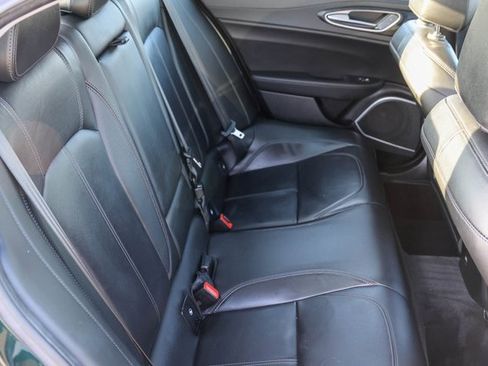 Used 2020 Alfa Romeo Giulia w/ Nero Edizione image 16