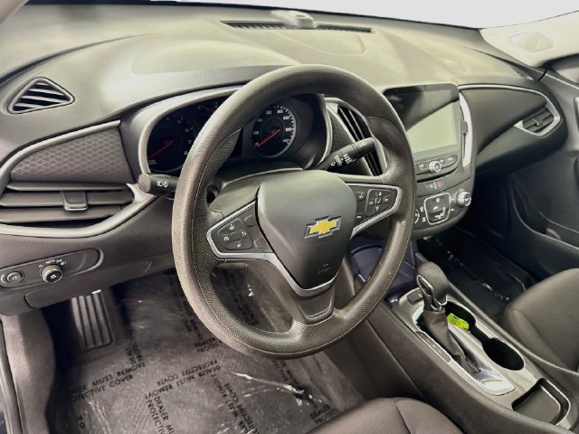 Used 2022 Chevrolet Malibu LS w/ LPO, Convenience Package 1 FWD image 9