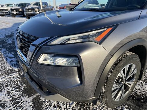 Used 2023 Nissan Rogue SV image 27