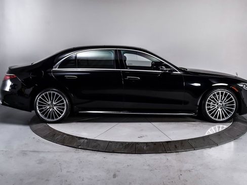 Used 2023 Mercedes-Benz S 580 4MATIC Sedan image 7