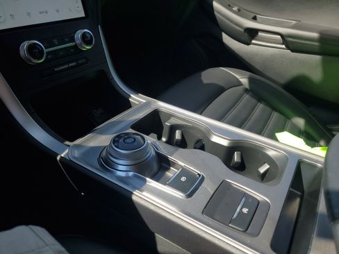 Certified 2023 Ford Edge SEL w/ Convenience Package image 28