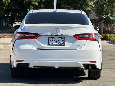 Certified 2022 Toyota Camry SE w/ Convenience Package FWD image 6