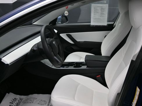 Used 2020 Tesla Model 3 Long Range image 14