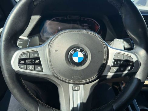 Used 2021 BMW X7 xDrive40i w/ M Sport Package AWD/4WD image 19