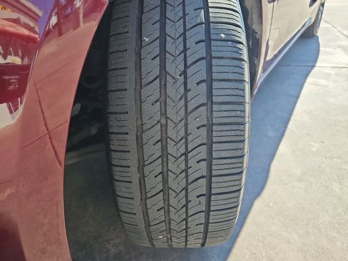 Used 2015 Acura TLX image 34