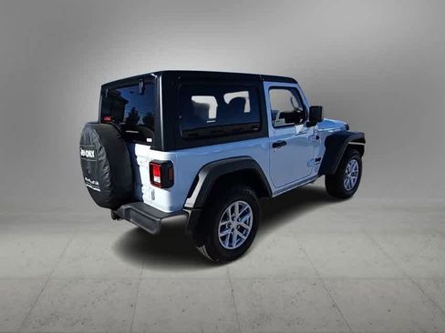 Used 2023 Jeep Wrangler Sport S image 8