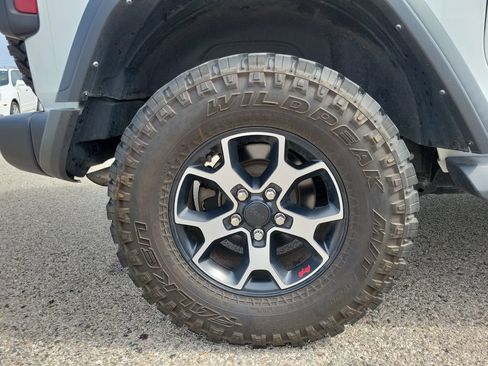 Used 2021 Jeep Wrangler Rubicon AWD/4WD image 5