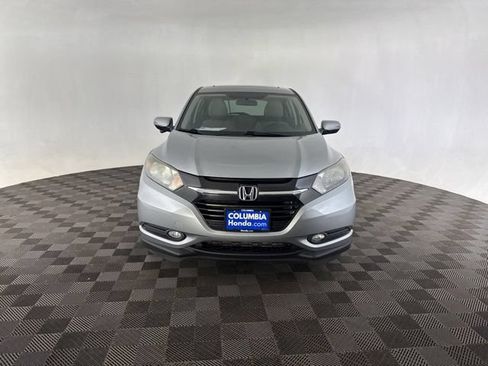 Used 2018 Honda HR-V EX image 2