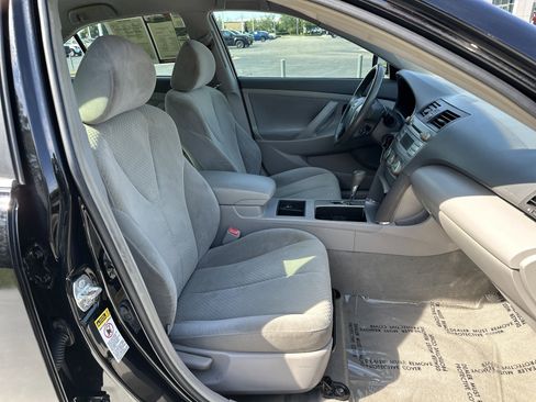 Used 2007 Toyota Camry LE FWD image 33