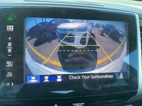 Used 2016 Honda Pilot Elite image 19