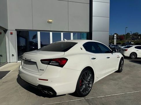 Certified 2022 Maserati Ghibli Modena Q4 image 8