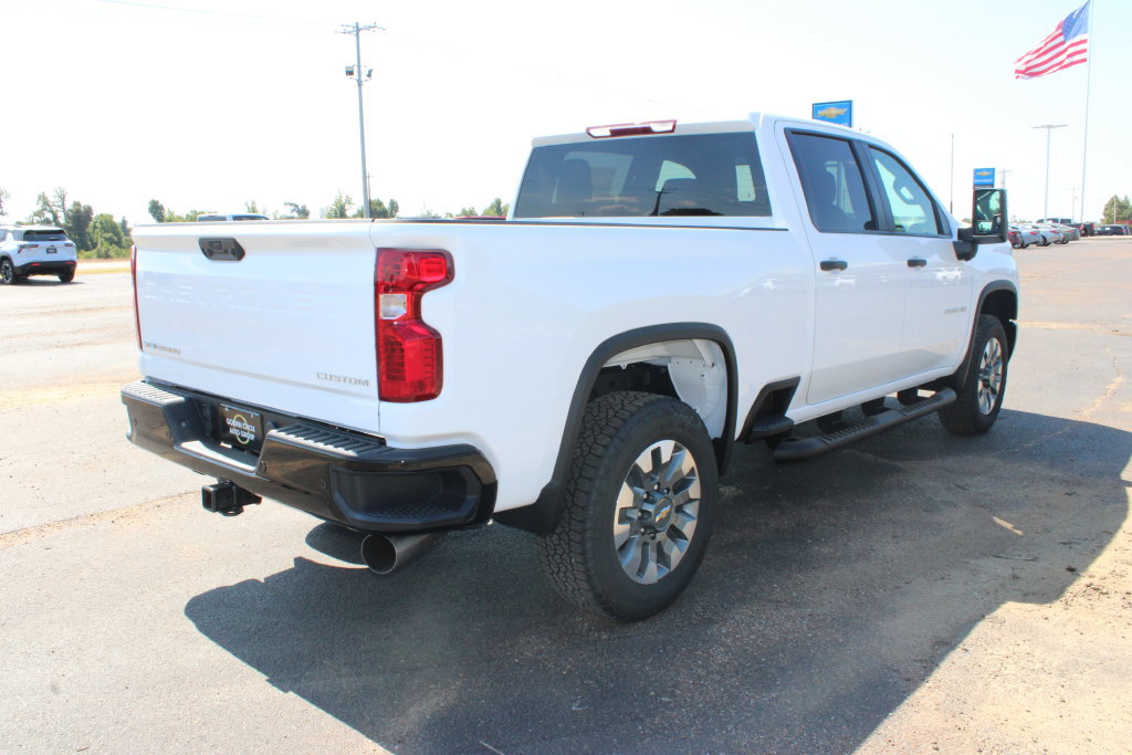 New 2026 Chevrolet Silverado 2500 Custom w/ Custom Value Package AWD/4WD image 9