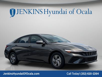 New 2026 Hyundai Elantra SE