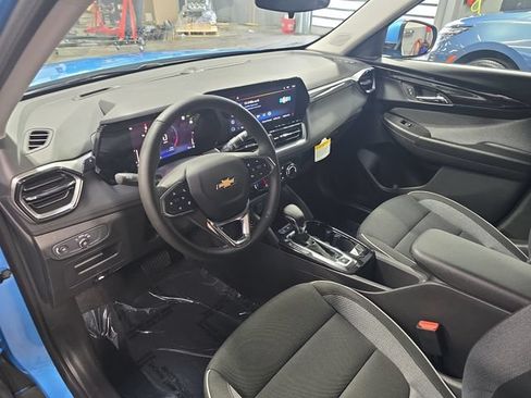 New 2026 Chevrolet TrailBlazer LT w/ LT Cold Weather Package AWD/4WD image 16