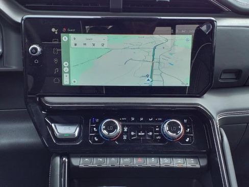 New 2024 GMC Sierra 2500 Denali w/ Denali Reserve Package image 11