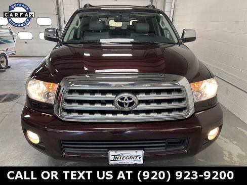 Used 2017 Toyota Sequoia Platinum image 2