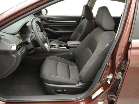 Used 2023 Nissan Altima 2.5 SV image 17